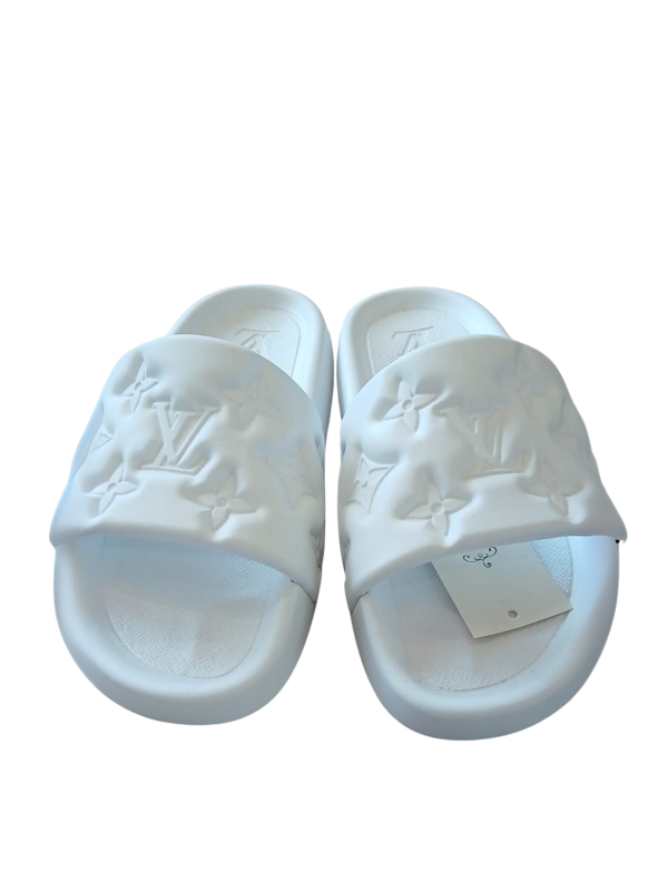 Chinelo Louis vitton